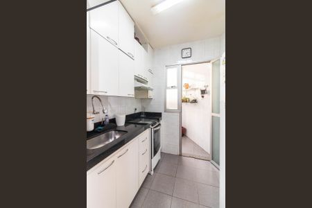 Apartamento à venda com 90m², 3 quartos e 2 vagas Apartamento à venda com 90m², 3 quartos e 2 vagasCozinha