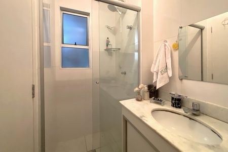 Apartamento à venda com 86m², 3 quartos e 1 vagaBanheiro da Suíte