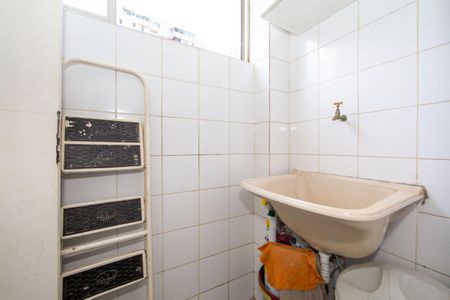 Apartamento para alugar com 81m², 2 quartos e 1 vagaÁrea de Serviço