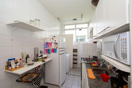Apartamento para alugar com 81m², 2 quartos e 1 vagaCozinha