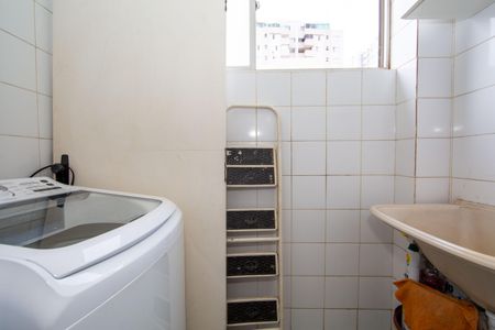 Apartamento para alugar com 81m², 2 quartos e 1 vagaÁrea de Serviço