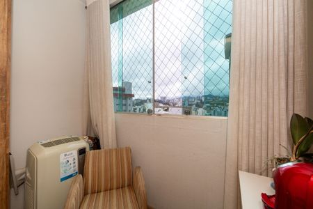 Apartamento para alugar com 81m², 2 quartos e 1 vagaVaranda da Sala