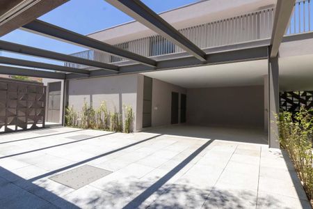 Casa à venda com 370m², 5 quartos e 6 vagasFoto 33