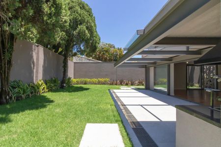 Casa à venda com 370m², 5 quartos e 6 vagasFoto 07