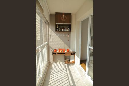 Apartamento à venda com 80m², 3 quartos e 2 vagasSacada da Sala