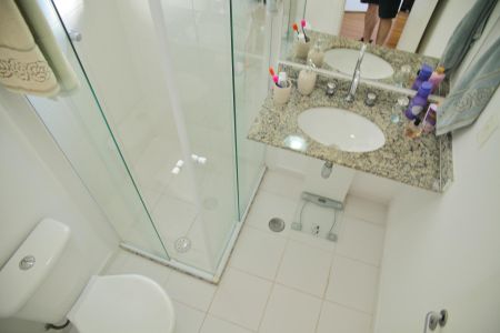 Apartamento à venda com 80m², 3 quartos e 2 vagasBanheiro da Suíte 