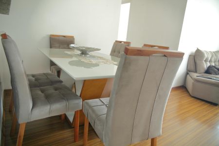 Apartamento à venda com 80m², 3 quartos e 2 vagasSala