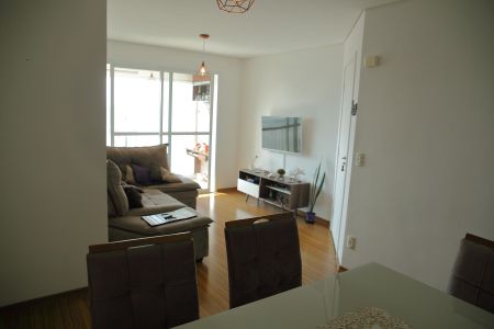 Apartamento à venda com 80m², 3 quartos e 2 vagasSala