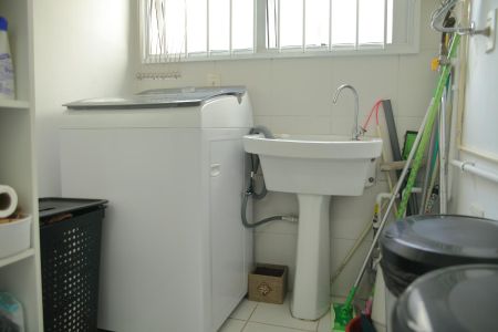 Apartamento à venda com 80m², 3 quartos e 2 vagasÁrea de Serviço