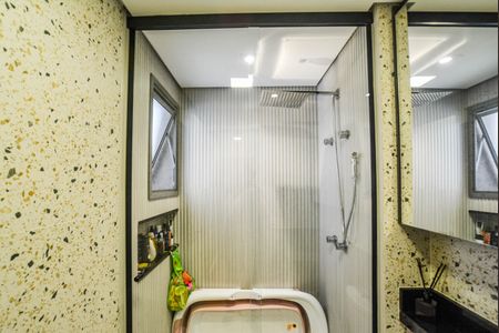 Apartamento à venda com 73m², 3 quartos e 2 vagasBanheiro da Suíte