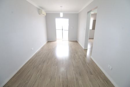 Sala de apartamento para alugar com 2 quartos, 58m² em Águas da Prata, São José dos Campos