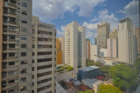 Vista Sala de apartamento à venda com 2 quartos, 65m² em Centro, Belo Horizonte