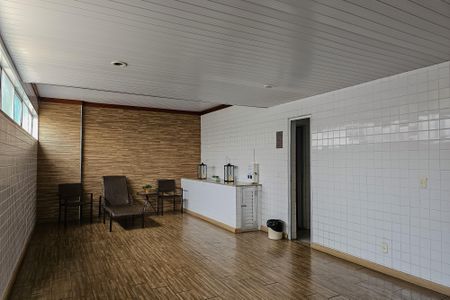 Apartamento à venda com 65m², 2 quartos e 1 vagaÁrea comum