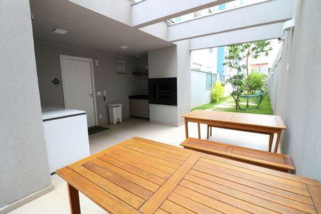 Apartamento para alugar com 36m², 2 quartos e sem vaga Apartamento para alugar com 36m², 2 quartos e sem vagaÁrea comum - Churrasqueira