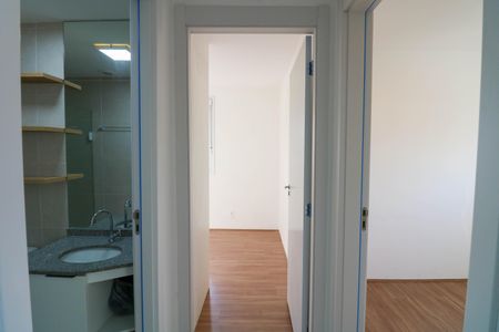 Apartamento para alugar com 36m², 2 quartos e sem vaga Apartamento para alugar com 36m², 2 quartos e sem vagaCorredor