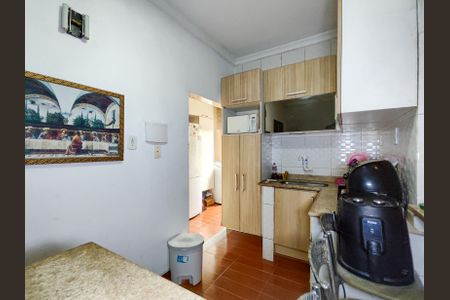 Apartamento à venda com 60m², 2 quartos e sem vaga Apartamento à venda com 60m², 2 quartos e sem vagaCozinha