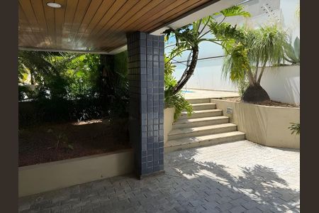 Apartamento para alugar com 216m², 3 quartos e 3 vagas Apartamento para alugar com 216m², 3 quartos e 3 vagasÁrea comum