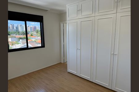 Apartamento para alugar com 216m², 3 quartos e 3 vagas Apartamento para alugar com 216m², 3 quartos e 3 vagasSuíte