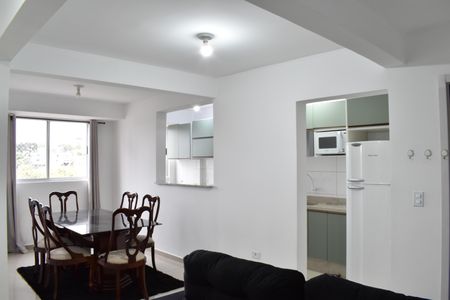 Sala de apartamento para alugar com 3 quartos, 70m² em Tingui, Curitiba