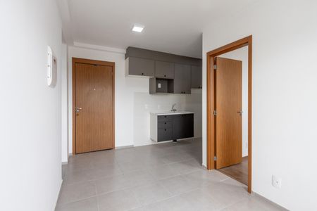 Apartamento à venda com 2 quartos, 38m² em Lapa, São Paulo