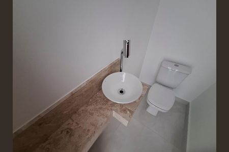Casa à venda com 120m², 3 quartos e 2 vagas Casa à venda com 120m², 3 quartos e 2 vagasLavabo