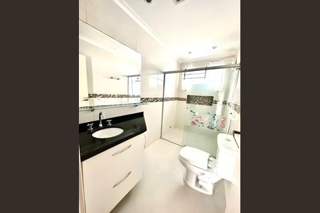 Casa para alugar com 3 quartos, 172m² em Jardim Campo Grande, São Paulo