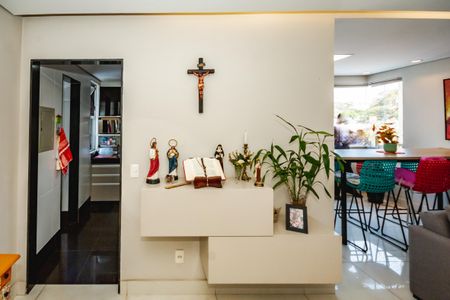Sala de apartamento para alugar com 3 quartos, 90m² em Castelo, Belo Horizonte