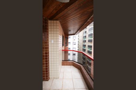 Apartamento para alugar com 111m², 2 quartos e 1 vagaVaranda