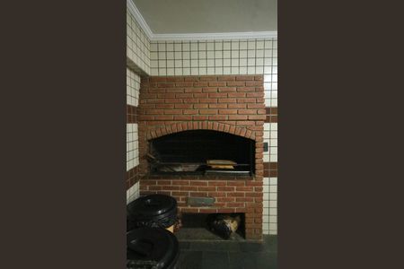 Apartamento para alugar com 111m², 2 quartos e 1 vagaÁrea comum - Churrasqueira