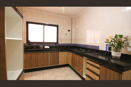 Apartamento para alugar com 111m², 2 quartos e 1 vagaCozinha