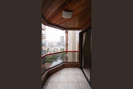 Apartamento para alugar com 111m², 2 quartos e 1 vagaVaranda