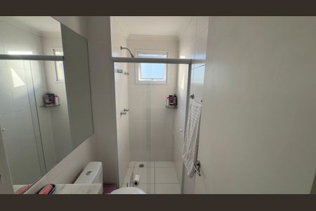 Banheiro 2 de apartamento para alugar com 2 quartos, 61m² em Vila Osasco, Osasco