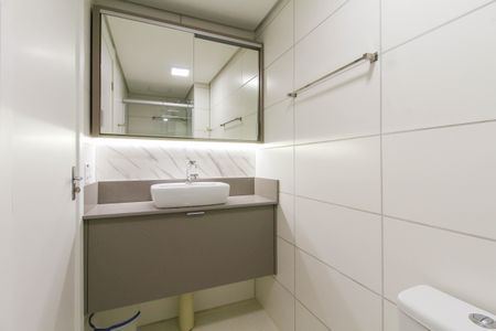 Apartamento para alugar com 53m², 2 quartos e 1 vaga Apartamento para alugar com 53m², 2 quartos e 1 vagaBanheiro