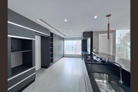 Casa de condomínio para alugar com 350m², 5 quartos e 5 vagas Casa de condomínio para alugar com 350m², 5 quartos e 5 vagasCozinha