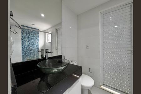 Casa de condomínio para alugar com 350m², 5 quartos e 5 vagas Casa de condomínio para alugar com 350m², 5 quartos e 5 vagasEdícula - Suíte - Banheiro