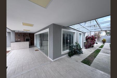 Varanda Sala de casa de condomínio para alugar com 5 quartos, 350m² em Recreio dos Bandeirantes, Rio de Janeiro