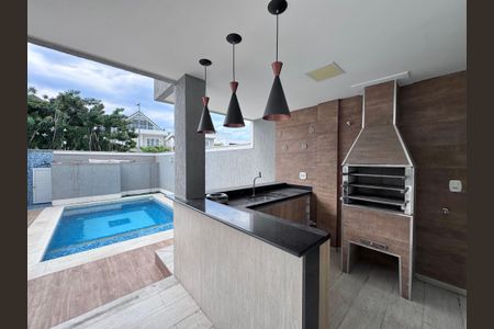 Casa de condomínio para alugar com 350m², 5 quartos e 5 vagas Casa de condomínio para alugar com 350m², 5 quartos e 5 vagasVaranda Sala