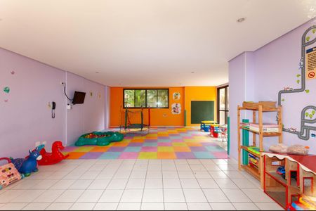 Apartamento para alugar com 96m², 3 quartos e 2 vagas Apartamento para alugar com 96m², 3 quartos e 2 vagasÁrea Comum - Brinquedoteca