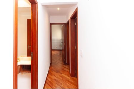 Apartamento para alugar com 96m², 3 quartos e 2 vagas Apartamento para alugar com 96m², 3 quartos e 2 vagasCorredor