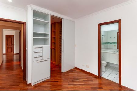 Apartamento para alugar com 96m², 3 quartos e 2 vagas Apartamento para alugar com 96m², 3 quartos e 2 vagasSuíte