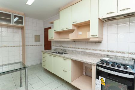 Apartamento para alugar com 96m², 3 quartos e 2 vagas Apartamento para alugar com 96m², 3 quartos e 2 vagasCozinha