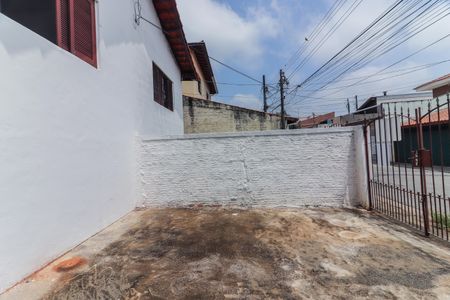 Casa para alugar com 130m², 2 quartos e 2 vagas Casa para alugar com 130m², 2 quartos e 2 vagasGaragem