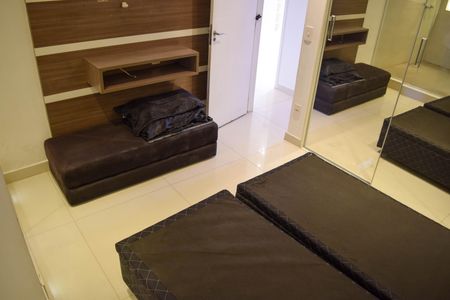 Apartamento à venda com 95m², 3 quartos e 1 vaga Apartamento à venda com 95m², 3 quartos e 1 vagaSuíte
