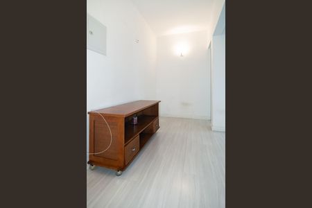 Apartamento à venda com 138m², 3 quartos e 1 vaga Apartamento à venda com 138m², 3 quartos e 1 vagaSala