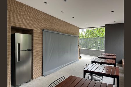 Apartamento à venda com 32m², 1 quarto e sem vagaÁrea comum - Churrasqueira