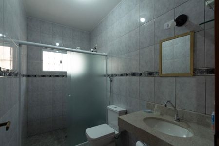 Casa para alugar com 117m², 2 quartos e 3 vagas Casa para alugar com 117m², 2 quartos e 3 vagasBanheiro Social