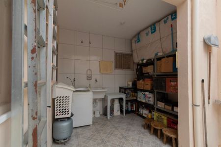 Casa para alugar com 117m², 2 quartos e 3 vagas Casa para alugar com 117m², 2 quartos e 3 vagasÁrea de Serviço