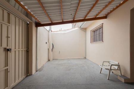 Casa para alugar com 117m², 2 quartos e 3 vagas Casa para alugar com 117m², 2 quartos e 3 vagasGaragem
