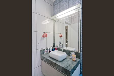 Casa à venda com 260m², 2 quartos e 3 vagas Casa à venda com 260m², 2 quartos e 3 vagasBanheiro da Suíte 1