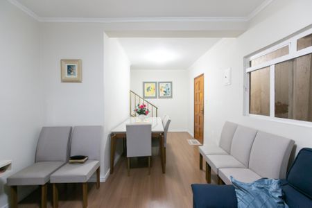 Casa à venda com 200m², 2 quartos e 1 vaga Casa à venda com 200m², 2 quartos e 1 vagaSala